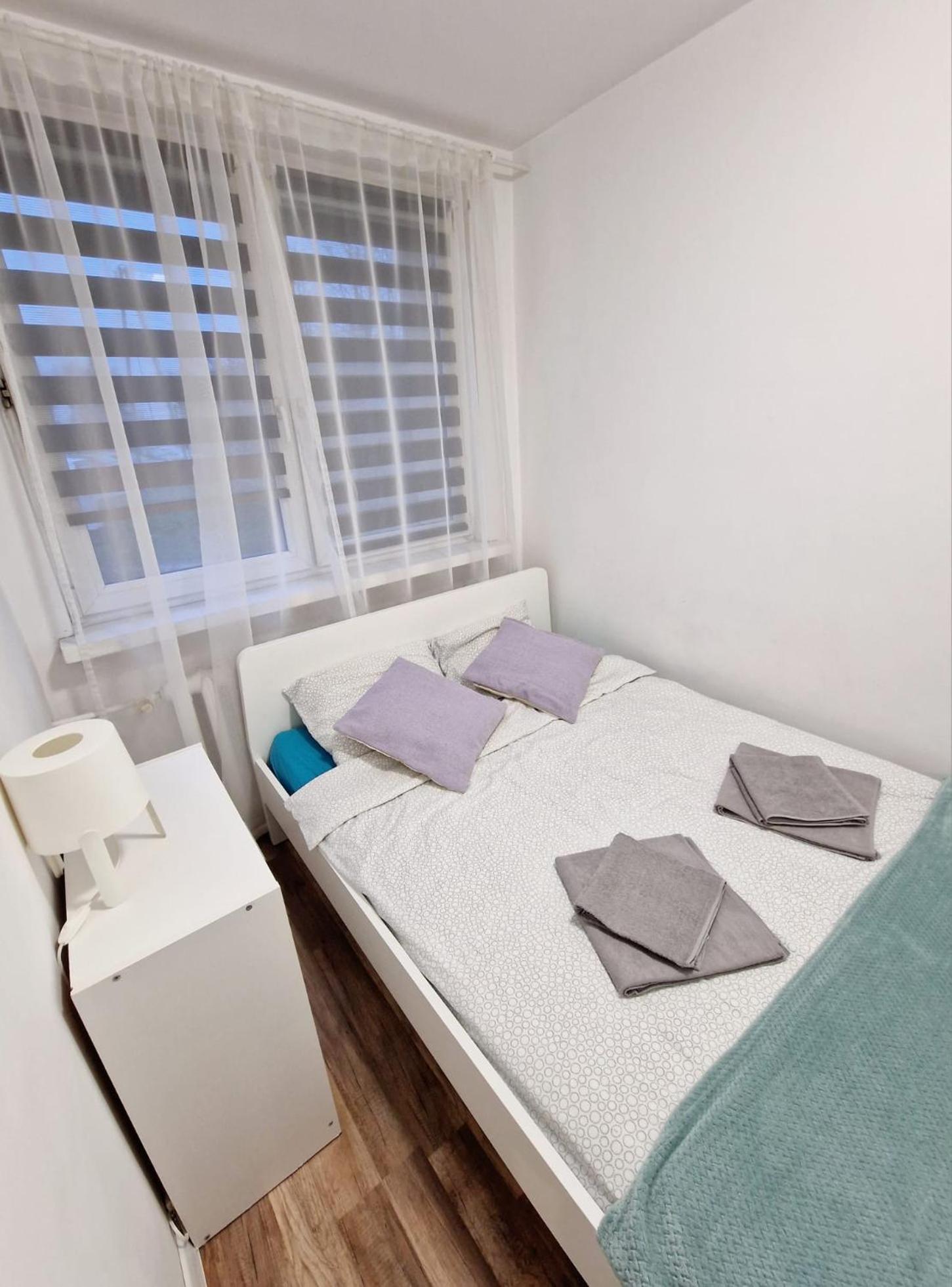 クウォツコLawendowy Zakatek Apartamentアパートメント エクステリア 写真